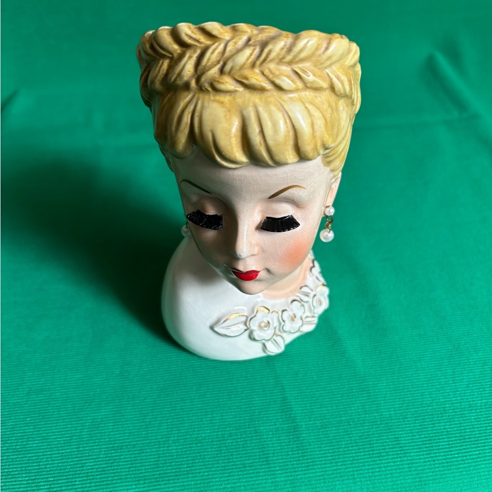 Vintage Rubens lady head vase 1959  braided hair white flower dress pearl earrin